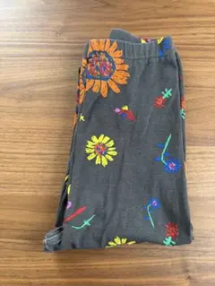 美品♡マーキーズ♡総柄花柄レギンス♡120♡