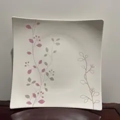 Item thumbnail for item 13c7e6f6-693e-4c18-be5e-5c60b49fb057