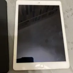 ジャンク品】Apple iPad Air 2 本体 ゴールド 64GB - メルカリ