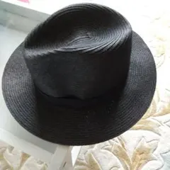 AZUL ブラック 帽子 グリッター仕上げのサムネイル