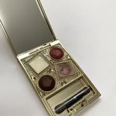 エレガンス　アイシャドウパレット　ヌーヴェルアイズ　113 クリスマスコフレ