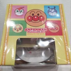 アンパンマンマグ＆ケーキ皿セット（ドキンちゃん）