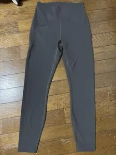 Lululemon ヨガパンツ グレー LW68MS - メルカリ