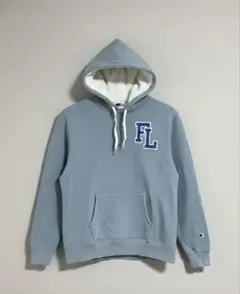 FLロゴ付きライトブルーパーカー　フード裏ボア　パーカー　裏起毛　冬服