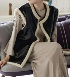 Kastane フェイクレザーリバボアベスト