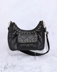 キルティングチェーンショルダーバッグ