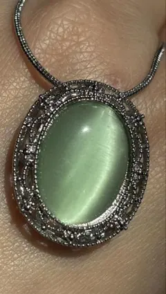 キャッツアイ（猫目石）男女兼用ネックレス