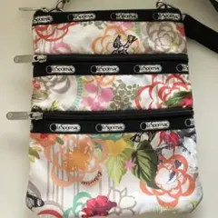 【LeSportsac（レスポートサック） 】斜めがけ　ショルダーバッグのサムネイル