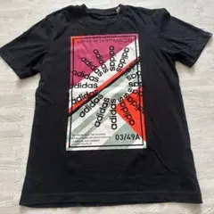 値下げしました！adidas グラフィックプリント Tシャツ Sサイズ