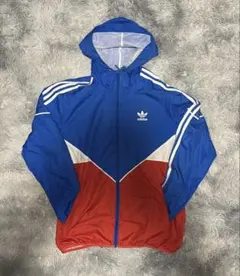アディダス　ナイロンジャケット