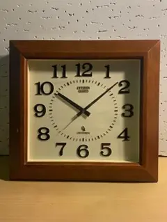 シチズンクリストロン　掛け時計　難あり　（中古品）