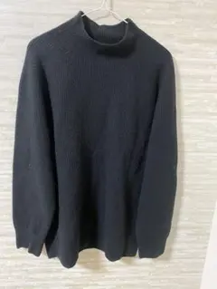 UNIQLOブラックのニットセーター XL