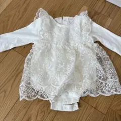 cono レース付きロンパース 70サイズ ホワイト　ベビードレス