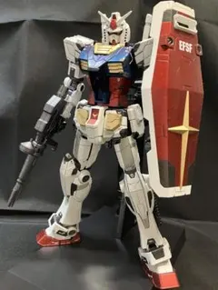 1/100 RX-78F00 ガンダム 塗装完成品