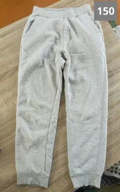 UNIQLO ユニクロ　グレー　裏起毛スウェットパンツ　150