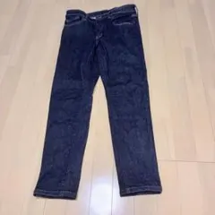 メンズ デニムパンツ インディゴブルー　ユニクロ