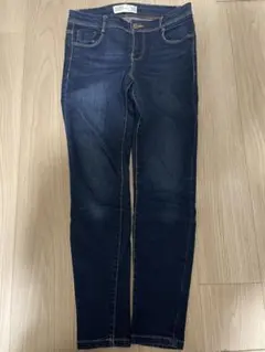 ZARA ジーンズのサムネイル