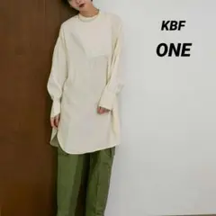​【KBF】ケービーエフ ギャザーチュニックブラウス アイボリー フリーサイズのサムネイル