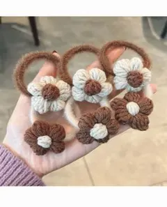 新品　かわいい花柄ヘアゴム　3ペア6個セット　女子　子供　ふわふわ　おしゃれ