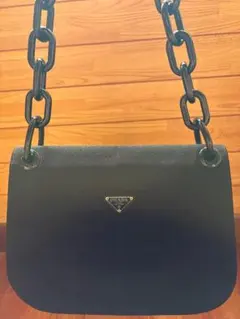 PRADA チェーン ショルダーバッグ ブラックのサムネイル