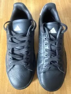 adidas レディース スニーカー ブラック
