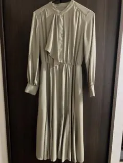 TONAL ボウタイワンピース　グリーンのサムネイル