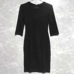 美品✨ウィークエンドマックスマーラ MaxMara 切り替えニットワンピースのサムネイル