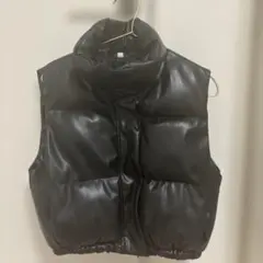 ブラック ダウンベスト Sサイズ テカテカ
