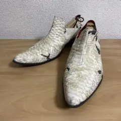 Item thumbnail for item 47ebeec0-d8c5-4648-90da-6dd98ee084a1