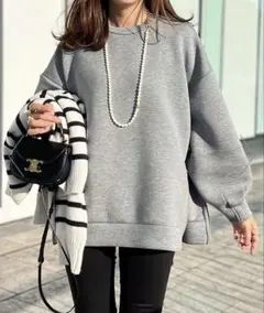 Emma Taylor ダンボールオーバーシルエットクルーネックプルオーバー