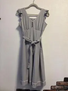 axes femme ノースリーブ膝丈ワンピース グレー