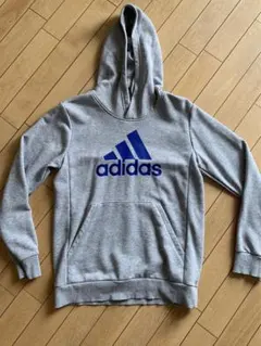 Adidas アディダス　キッズパーカー　160センチ
