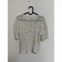 シアーフラワートップス　韓国