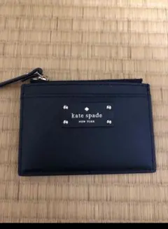 kate spade 黒 レザー パスケース