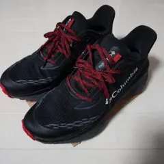 ポ*ま様 現行モデルColumbia ブラック/レッド スニーカー