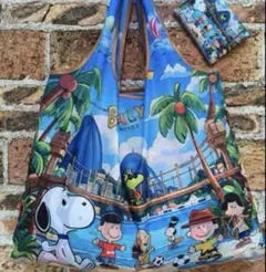 大容量　エコバッグ 軽量　キャラクター　スヌーピー　新品