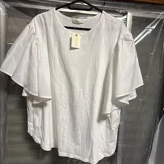 ショコラフィネロープ未使用品レディース半袖布カットプルオーバー白フリーサイズ春夏のサムネイル