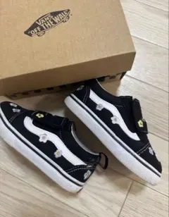 VANS スニーカー 黒　15.5 花刺繍