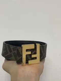 Fendi FFロゴ リバーシブルベルト 金バックル 楽天市場】フェンディ FENDI メンズ ベルト 小物 レザー リバーシブル