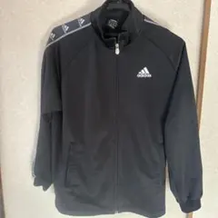アディダス　黒　ジャージ上のみ