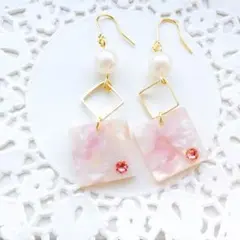 ピンクべっ甲 × スワロフスキー ♡ ピアス
