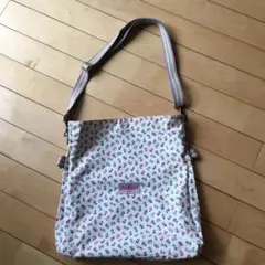 キャスキッドソン　メッセンジャーバッグ