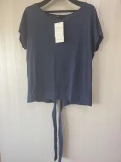 UNTITLED ネイビー 半袖Tシャツ リボン付きのサムネイル