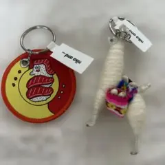 新品未使用⭐︎niko and... キーホルダー 2点セット 寿司 アルパカのサムネイル