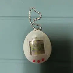 【通電確認済み】　初代 たまごっち 白 スケルトン