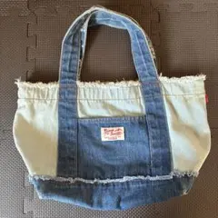 TITICACA トートバッグ　デニムリメイク風のサムネイル
