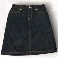 URBAN RESEARCH DOORS　Мサイズ　ダークデニムスカート　春のサムネイル