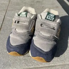 New Balance 996 キッズシューズ グレー/ネイビー