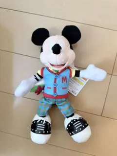 新品☆ディズニーランド43周年★ミッキーぬいぐるみバッジ★トゥーンタウン