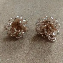 【美品】ビーズ フラワーデザイン イヤリング